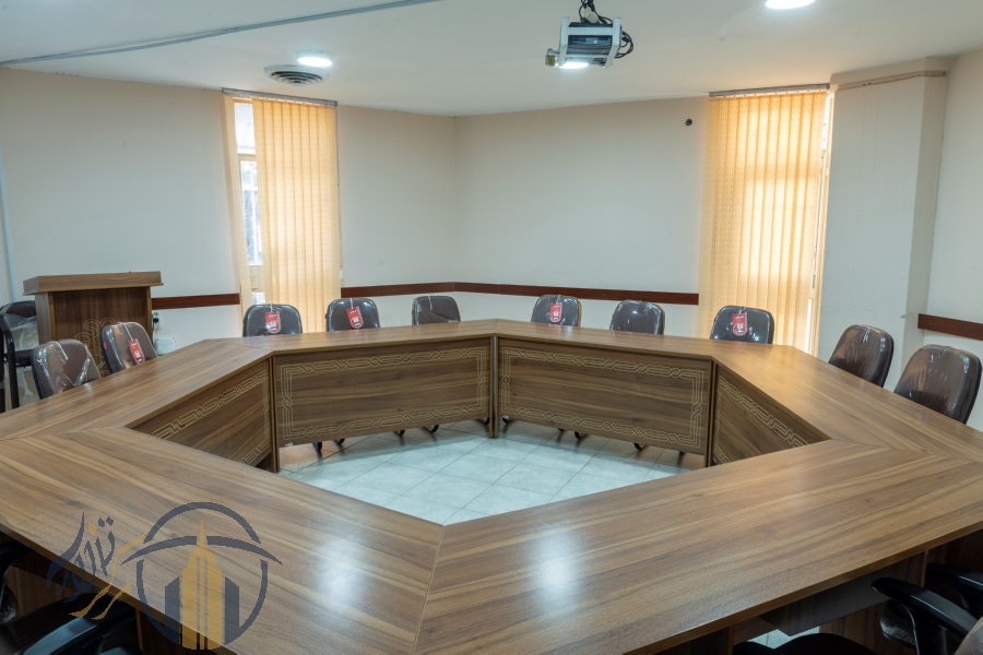 سالن کنفرانس اقتصاد و مدیریت